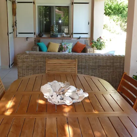 Vila Hibiscus